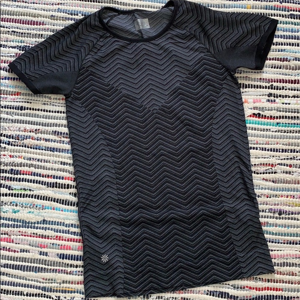 Athleta workout top